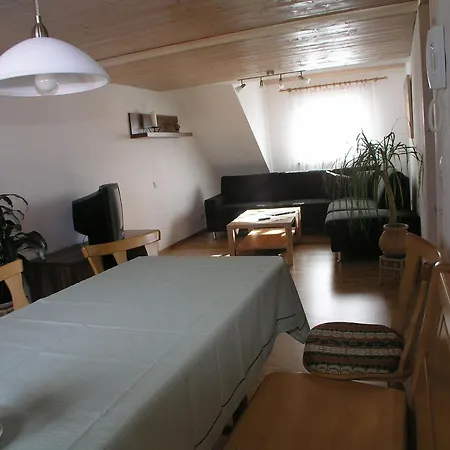 Apartment Gaestehaus Gutensohn