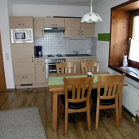 Apartment Gaestehaus Gutensohn