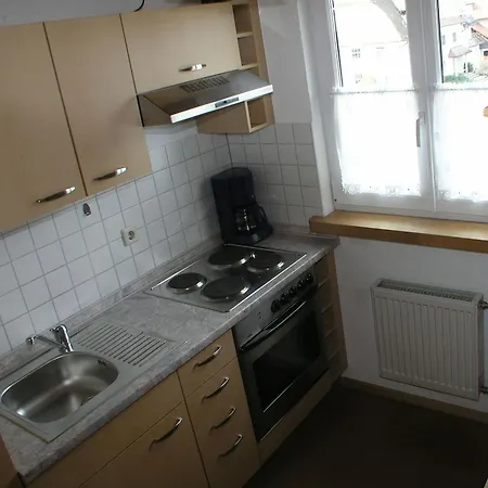 Apartment Gaestehaus Gutensohn *
