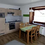 Gaestehaus Gutensohn Apartamento *